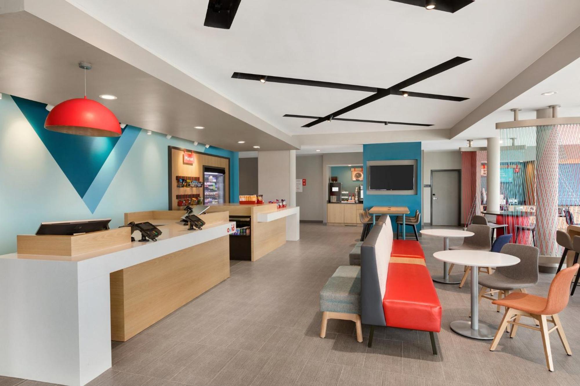 Avid - By Ihg Staunton